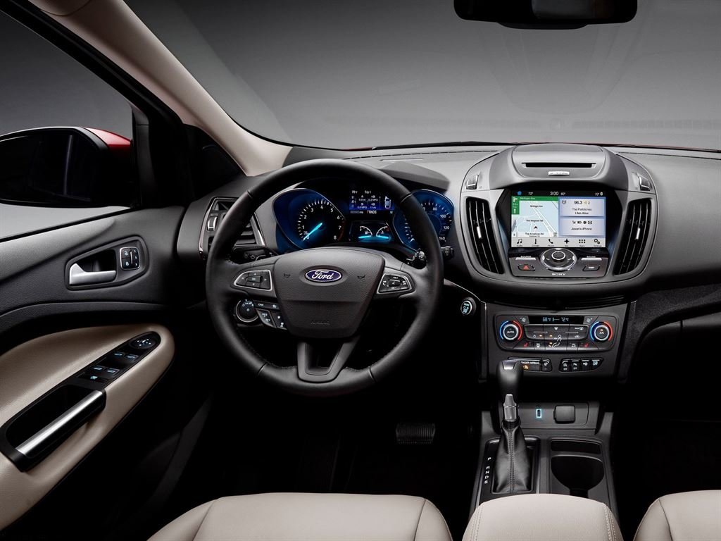 Interior Ford Kuga 2016